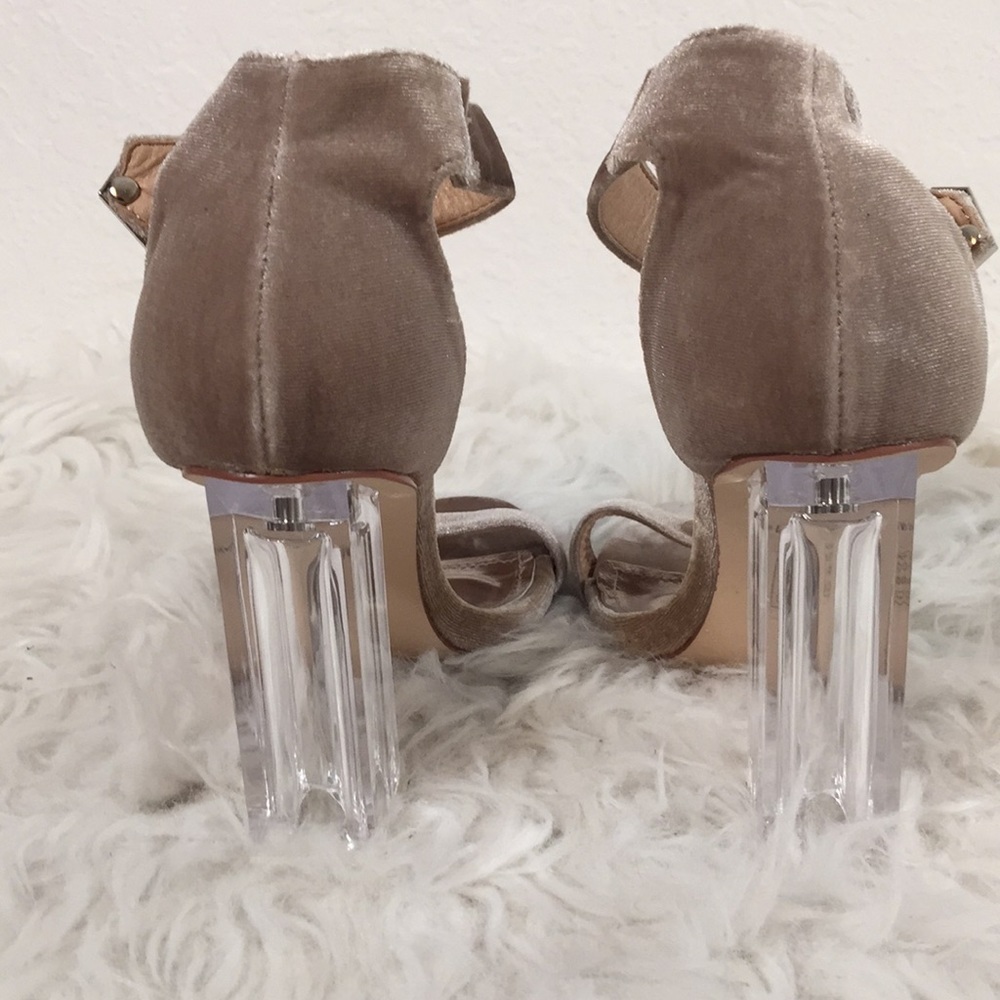 Cape Robbin Maria Buckle Strap Heels Nude size 7 - Picture 4 of 11